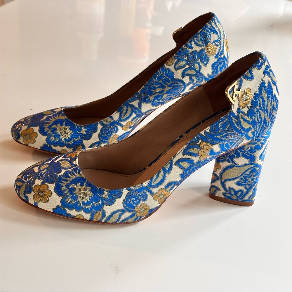 Tory Burch ‘Elisabeth’ Floral Metallic Jacquard Pumps